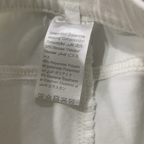 Classic White Stretch Denim Original Crop Capri Pant Women's Size 2 - Picture 9 of 9